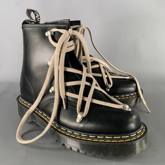 DOC MARTENS Size 9 Black Yellow Solid Leather Boots main image 4